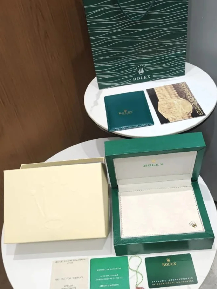 Gold Dial Chronograph Watch for Men – Classic Luxury