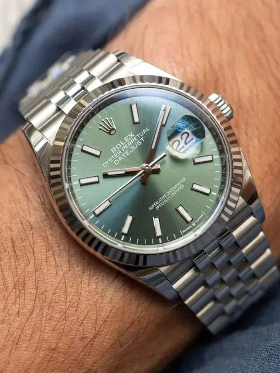 Luxury Green Dial Stainless Steel Watch – Premium Edition