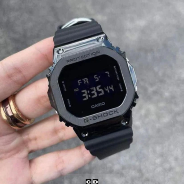 Metal Strap Digital Watch for Men – Modern Premium