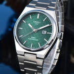 Green And Silver Stainless Steel Strapes Date Dial Watch For Men