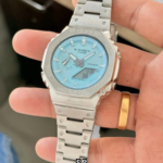 Sleek Casual Watch for Men with Illuminated Dial