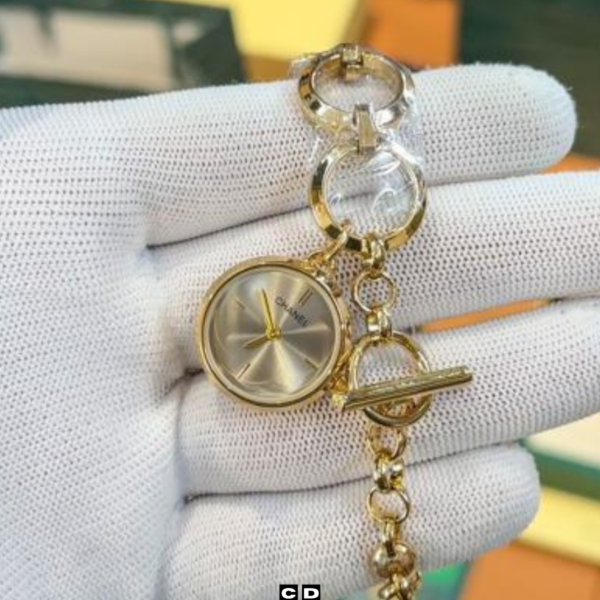 Luxury Quilted Pattern Dial Women’s Watch